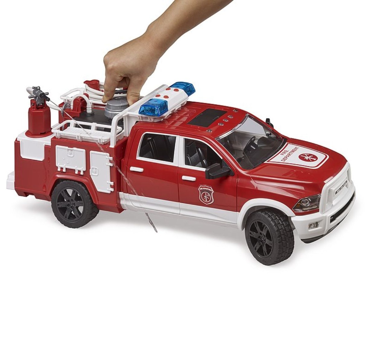 Bruder RAM 2500 Vatrogasni kamionet sa rotacijom 025441