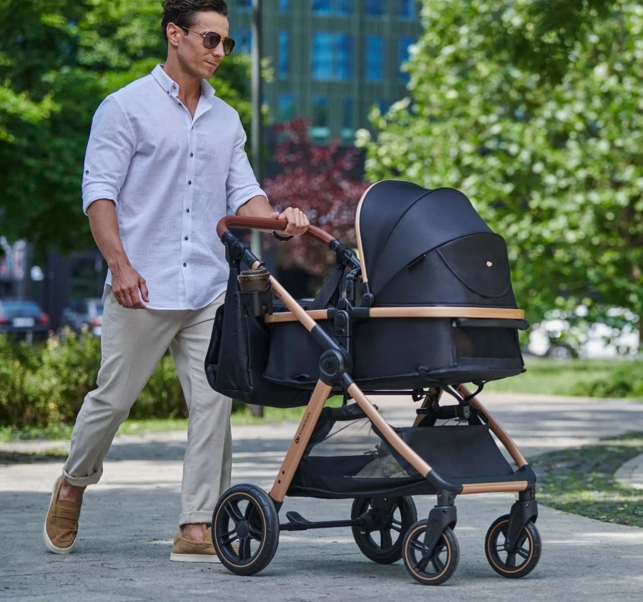 Kinderkraft Esme Pro kolica za bebe 3u1 crna sa zlatnim ramom-Happy kids