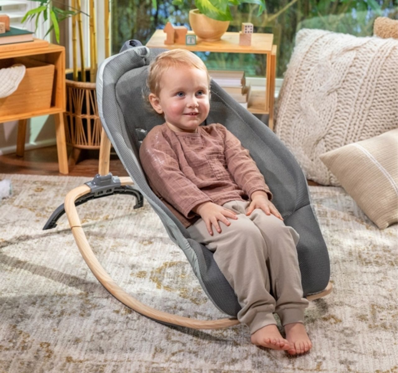 Kids II Ingenuity njihalica/ležaljka 2u1 Every season-Wesley do 18 kg-stolica za vece dete