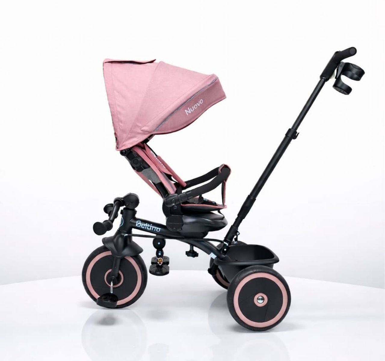SM Beltino Nuovo Tricikl sa rotirajućim sedištem i ležećim položajem Pink-obaranje naslona