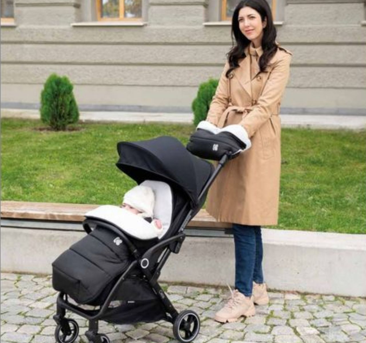   Kikka Boo Classic zimska navlaka za kolica Black
