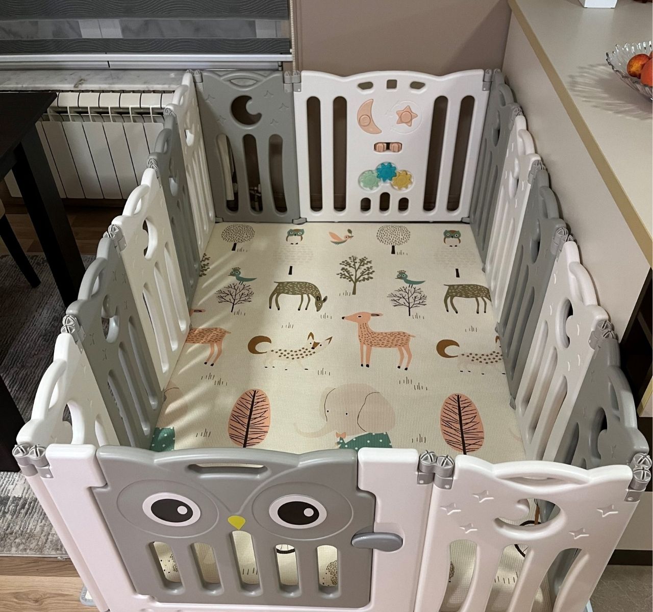 Feelkids Sovica ogradica za bebe Siva+bela-multifunkcionalna-Happy kids