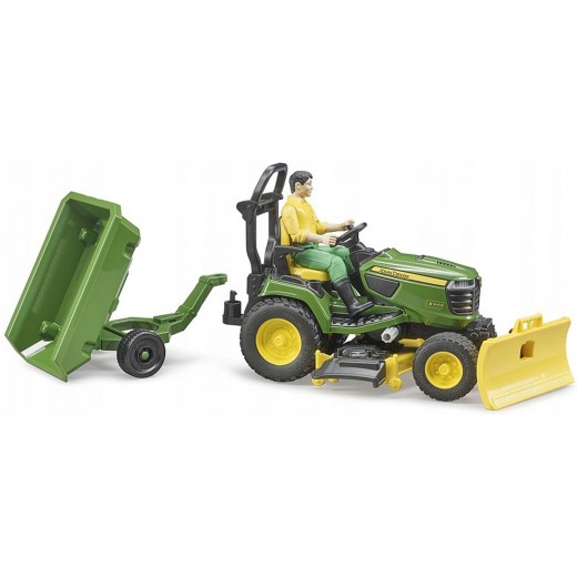Bruder JD Traktor sa Prikolicom i prednjim čistačem